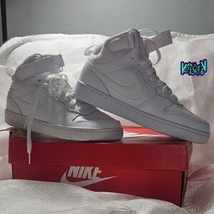 Nike Court Borough Mid 2 Triple White 7Y 8.5w